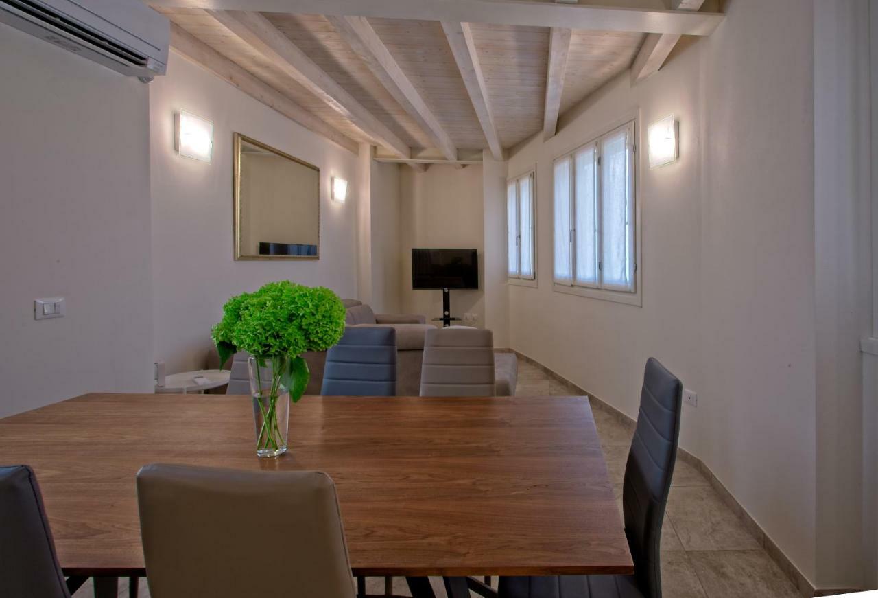 Casa Vacanze Marconi 22 Marone Eksteriør billede