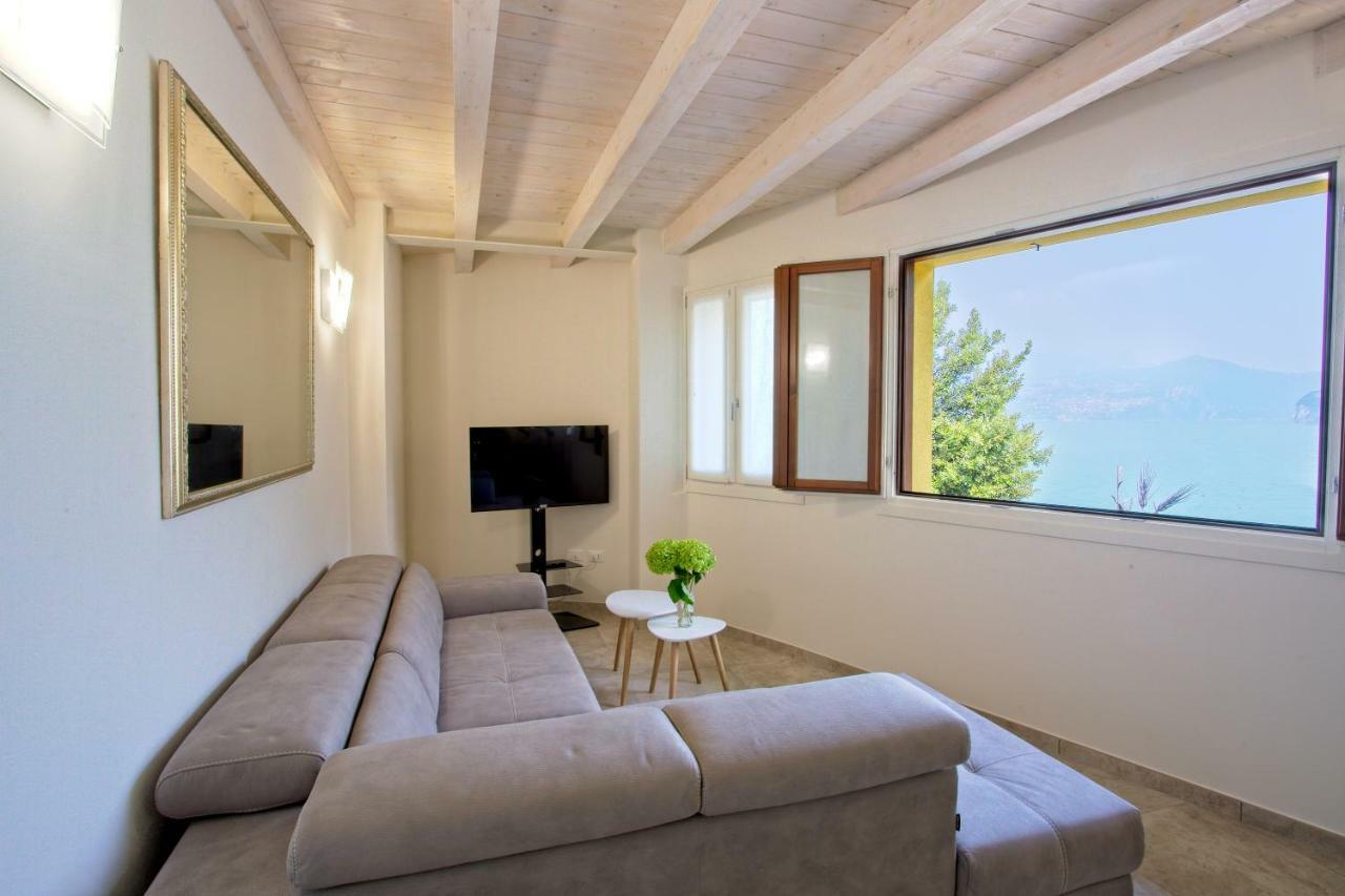 Casa Vacanze Marconi 22 Marone Eksteriør billede